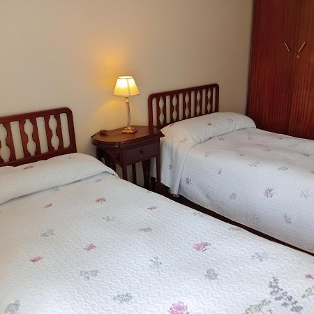 Jardines De La Muralla Free Parking Саламанка Екстериор снимка