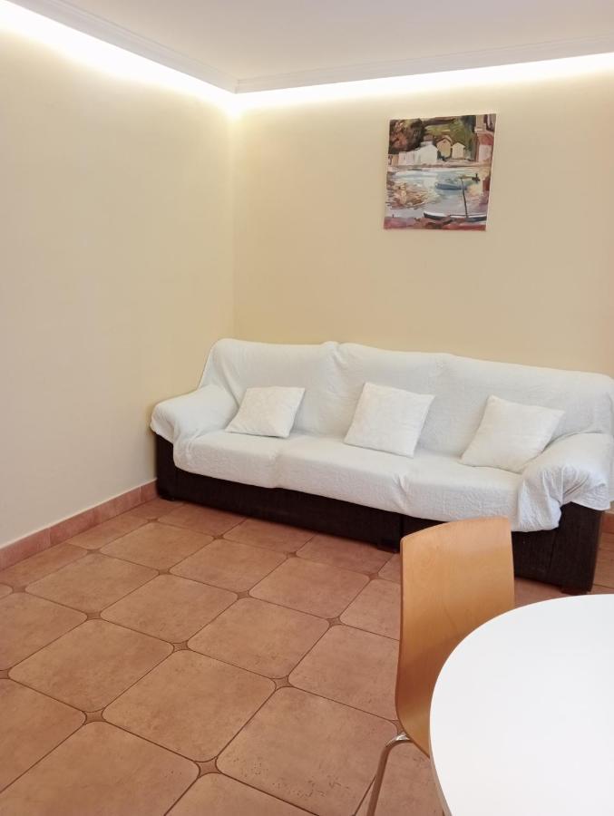 Jardines De La Muralla Free Parking Саламанка Екстериор снимка